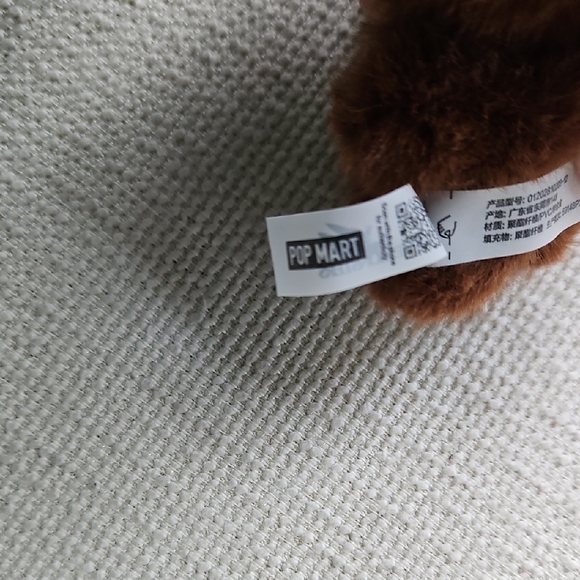 PIN FOR LOVE LABUBU LETTER L - Picture 7 of 10